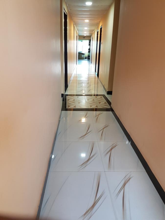 Hotel Diamond Park Dakhin Kattali Екстер'єр фото