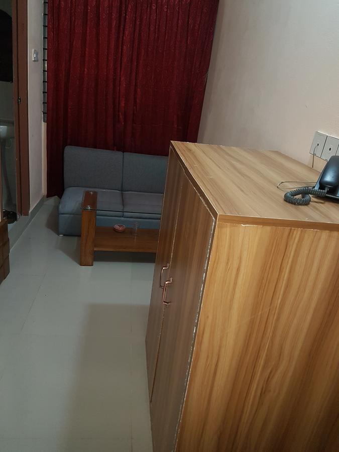 Hotel Diamond Park Dakhin Kattali Екстер'єр фото