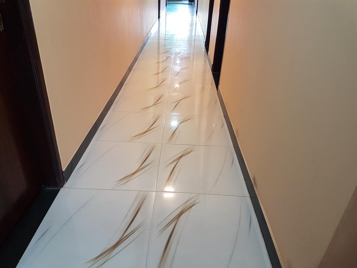 Hotel Diamond Park Dakhin Kattali Екстер'єр фото